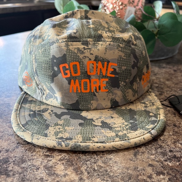 BPN x Ciele Camp Hat - Picture 1 of 4